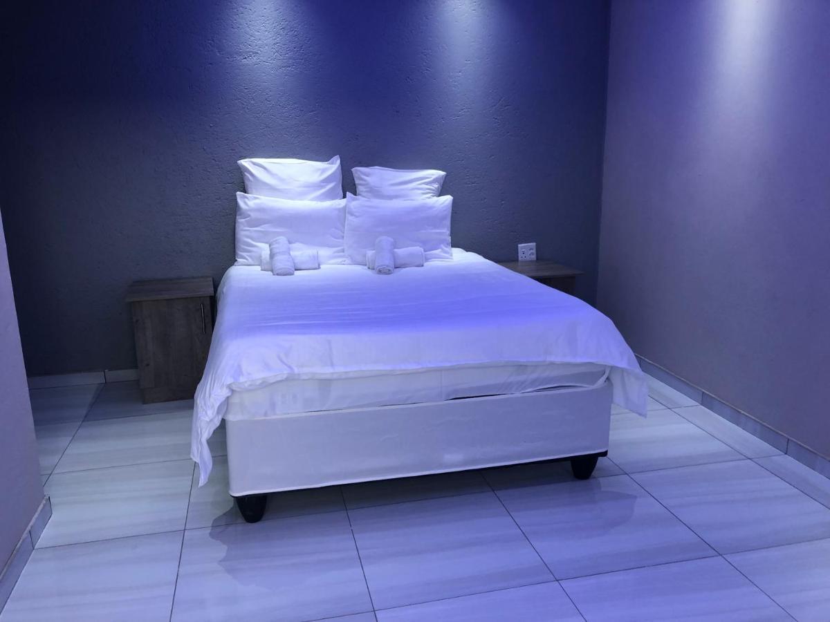 The Nest Overnight And Accommodation Usakos Exterior foto